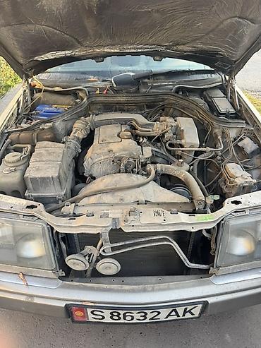 мерс 124 бамперы: Mercedes-Benz 220: 1992 г., Механика, Седан — 5