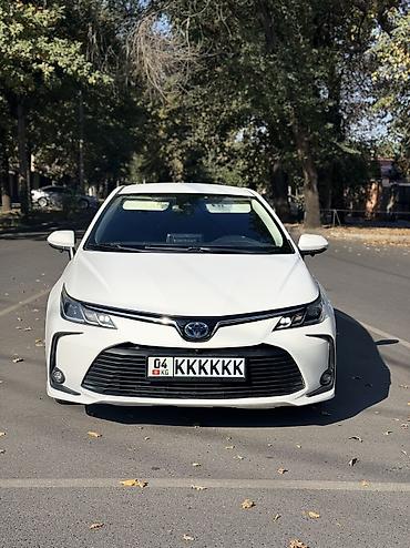 corolla 2016: Toyota Corolla: 2021 г., 1.8 л, Вариатор, Гибрид, Седан — 1