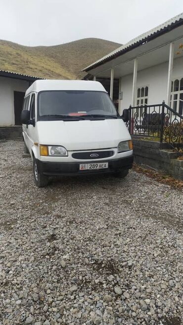 машина митсубиси: Ford Transit: 1999 г., 2.4 л, Механика, Дизель, Минивэн