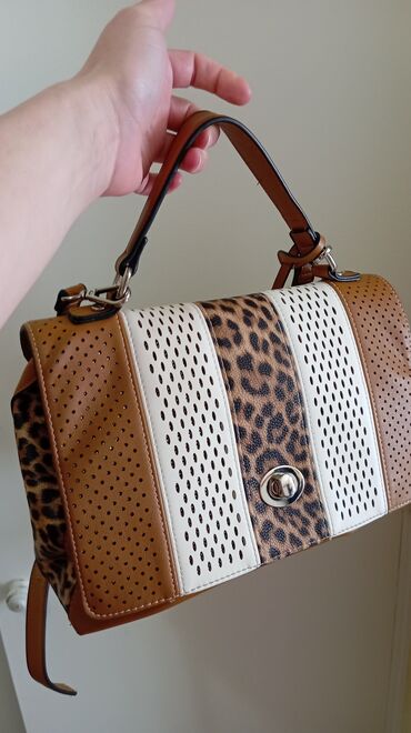 carpisa kaisevi za torbe: Shoulder bag