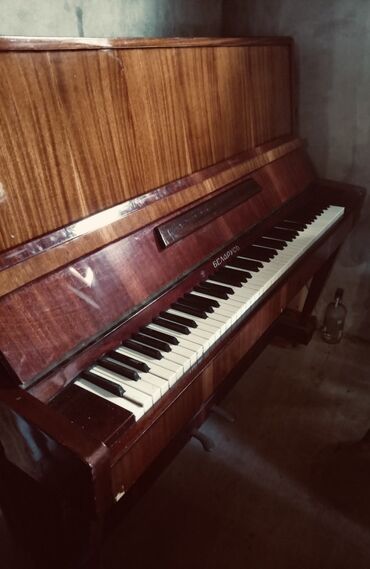 акустические гитары из индонезии: Piano, Belarus, Akustik, Yeni