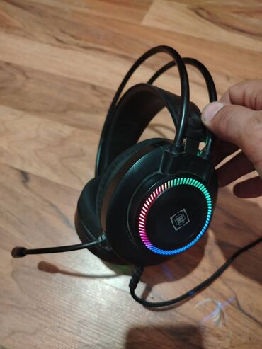 bluetooth aparatı: Deltaco gaming RGB. Salam kompyuter oyun qulaqlığımı satıram. Aldığım