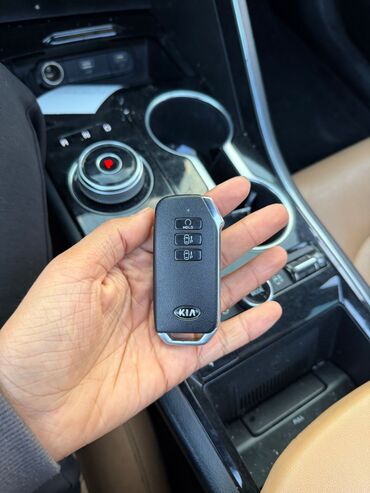 Kia: Kia K5: 2021 г., 2 л, Автомат, Гибрид, Седан — 17