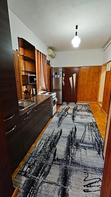 Продажа коттеджей и домов: Продаю дом, расположен в лебединовке улица северная дом 181, участок — 15