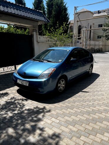 фольксваген пассат 5: Toyota Prius: 1.5 л | 2006 г