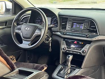 Hyundai Avante: 2018 г., 1.6 л, Автомат, Бензин, Седан — 7