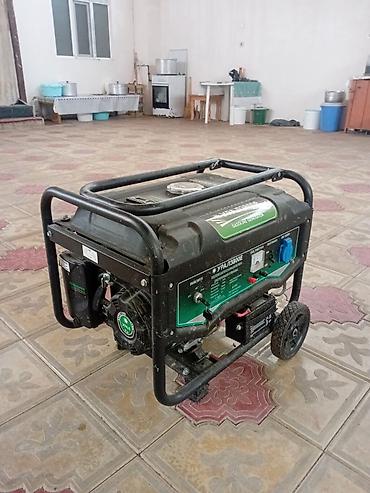 projektor satışı: Satış, İşlənmiş, Benzin, Generator, Ünvandan götürmə, Kredit yoxdur — 1
