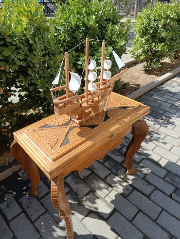 Gəmi modelləri: 1-ci şəkildəki Əl işi Qoz agacı Gəmi 25azn Qoz Ağacından hazırlanmış — 2