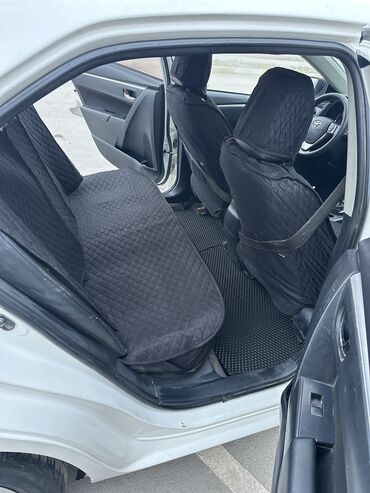 Toyota: Toyota Corolla: 2017 г., 1.8 л, Вариатор, Гибрид, Седан at lalafo.kg — 6 Toyota: Toyota Corolla: 2017 г., 1.8 л, Вариатор, Гибрид, Седан — 6