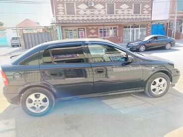 opel astra h 1.3 turbo: Opel Astra: 1.8 l | 1998 il 257000 km Hetçbek