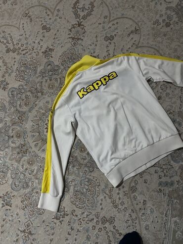 светоотражающая куртка: Спортивная кофта Kappa на молнии - Бренд: Kappa (крупный логотип на