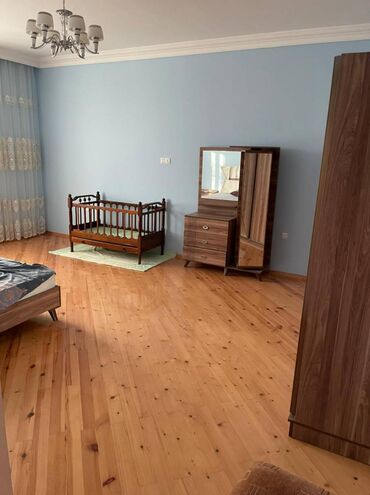 Həyət evləri və villaların satışı: 6 otaqlı, 400 kv. m, Orta təmir -da lalafo.az — 18 Həyət evləri və villaların satışı: 6 otaqlı, 400 kv. m, Orta təmir — 18