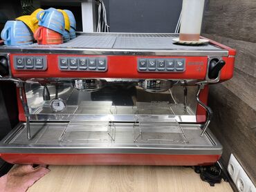 эмалированная посуда: Продается кофемашина simonelli appia 2 life и Газовая плита 8 комфорок