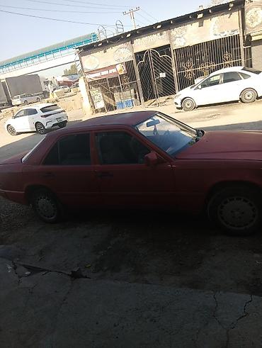 avs model 5: Mercedes-Benz W124: 1985 г., 2 л, Механика, Бензин, Седан — 3
