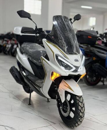 Скутеры: Макси-скутер Yamaha, 150 куб. см, Бензин, Новый, В рассрочку
