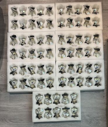 Digər ehtiyat hissələri: Proyektor lampaları və ehtiyat hissələri dəsti - Müxtəlif model — 71