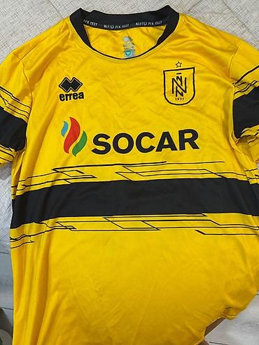pull and bear: Neftçi PFK futbol forması dəsti Tam original - Marka: Erreà - Dəst — 1