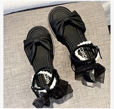 обувь каракол: Босоножкалар, 35.5, Fashion, Жаңы, түсү - Кара, Акысыз жеткирүү
