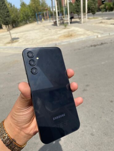 ikinci el ipad 10. nesil: Samsung Galaxy A24 4G, 128 ГБ, цвет - Черный, Гарантия, Отпечаток пальца, Две SIM карты