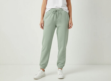 spodnie dresowe z kantem: Sweatpants for women, size S