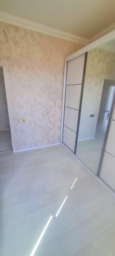 Həyət evləri və villaların satışı: 4 otaqlı, 120 kv. m, Kredit yoxdur, Yeni təmirli -da lalafo.az — 12 Həyət evləri və villaların satışı: 4 otaqlı, 120 kv. m, Kredit yoxdur, Yeni təmirli — 12