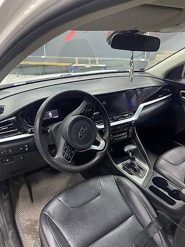 рул: Kia Niro: 2020 г., 1.6 л, Автомат, Гибрид, Кроссовер — 8