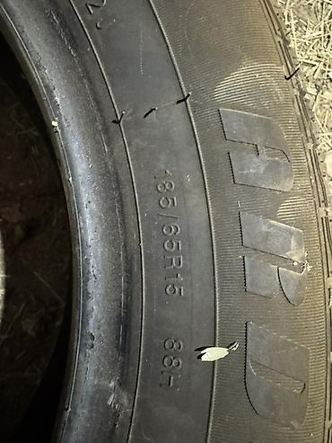 mini ev: Пара зимних шин 185/65 R15 88T - Размер: 185/65 R15 - Индекс — 2