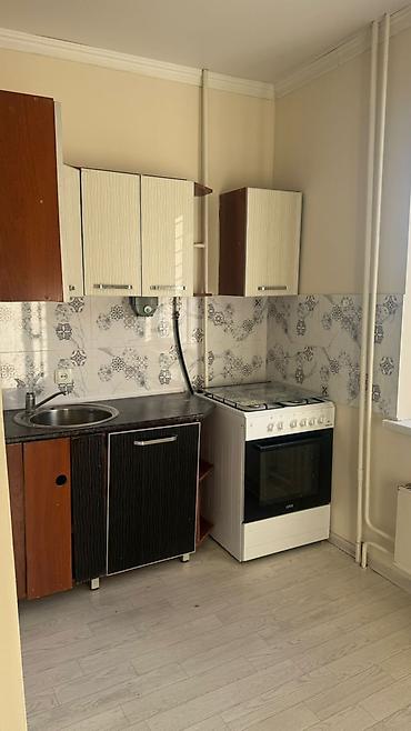 Продажа квартир: 1 комната, 35 м², 105 серия, 5 этаж, Евроремонт — 4