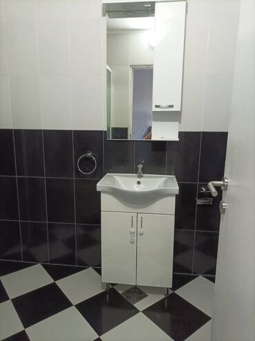 Dugoročni najam stanova: 2 sobe — 4