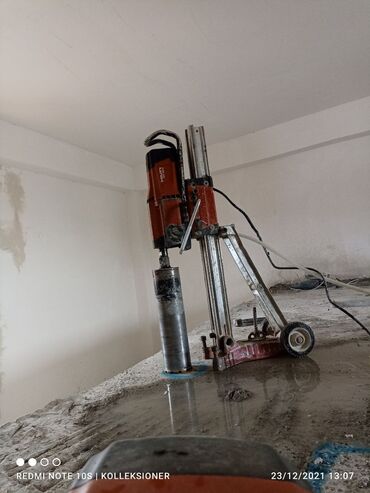 Beton işləri: #Betonkesme #betondeşmə Beton kubik kərpic - dən kəsim deşim — 14