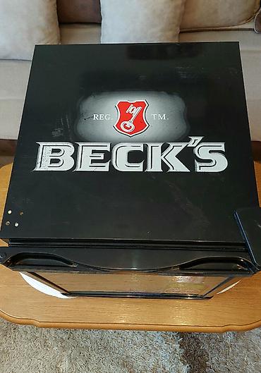 Frižideri: Mini frižider Beck's - Mini frižider (vitrina) Beck's donešen iz — 5
