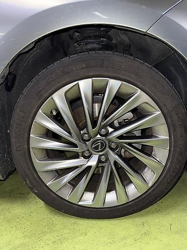 Lexus: Lexus ES: 2019 г., 2.5 л, Вариатор, Гибрид, Седан — 18