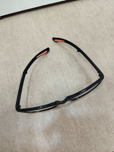 Eynəklər: Ocki acki gunes suasi ucun qabda var qarada var ik ededi biri 10manat — 7