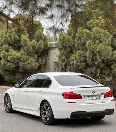 bmw 34: BMW 528: 2 l | 2012 il Sedan