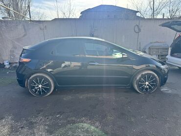 Honda: Honda Civic: 2008 г., Хэтчбэк — 5