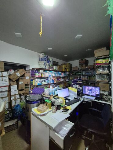 Kommersiya daşınmaz əmlakının satışı: Məhəmmədi ərazisi, Qoşqaroğlu avtoservisin yaxınlığı, əsas yolun — 15