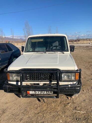 мото жилет: Isuzu : 1986 г., 2.3 л, Механика, Дизель