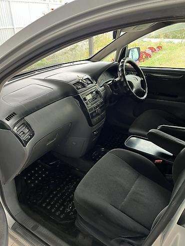 купить диски на опель зафира а: Toyota Ipsum: 2002 г., 2.4 л, Автомат, Бензин, Минивэн — 3
