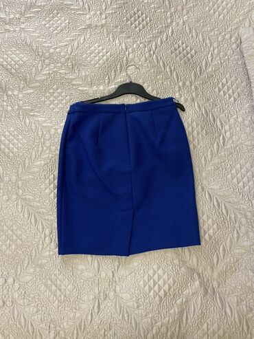 Dəstlər, kostyumlar: Qadın geyimləri dəsti 1) Qara bleizer - Marka: Koton - Yaxası — 5