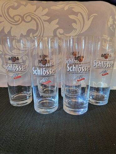 Čaše: Case nove za pivo 2008g.Schllosser Nemacka. Case nove,sve na njima — 2