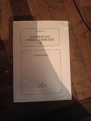 Tədris ədəbiyyatı: Satılır: 3 ədəd kitab paketi 1) “Гамиң жанар шамдары” – müəllif — 27