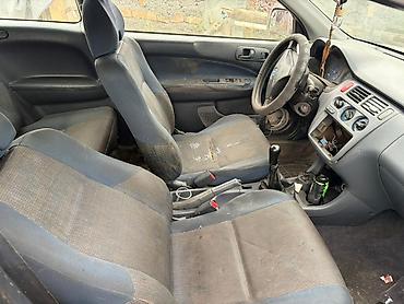 abs prius: Honda HR-V: 1999 г., 1.6 л, Механика, Бензин, Хэтчбэк — 5