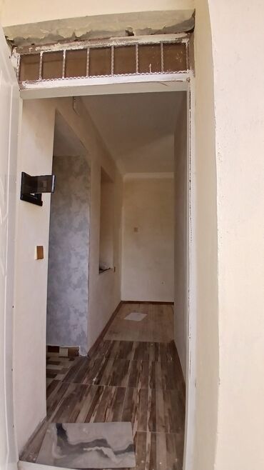 Həyət evləri və villaların satışı: Binə 3 otaqlı, 50 kv. m, Kredit yoxdur, Orta təmir — 8