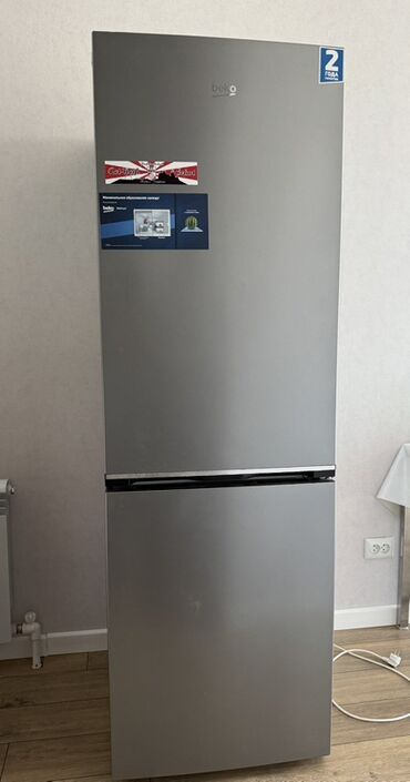 ноу: Холодильник Beko, Двухкамерный, No frost