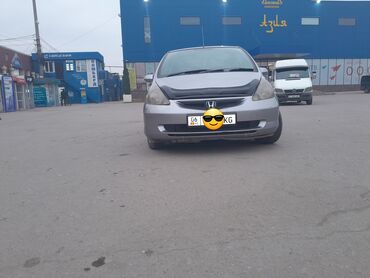 срочно продаю хонда фит: Honda Fit: 2003 г., 1.3 л, Автомат, Бензин, Хетчбек