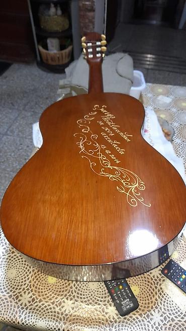 gitara klassik: Yamaha C40 klassik gitara simi qırılıb dəyişdirmək çox asandır sadəcə — 3