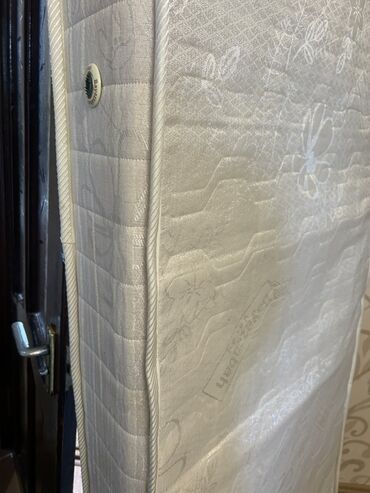 Raskladuşkalar: İşlənmiş, Ortopedik matras, Bir nəfərlik