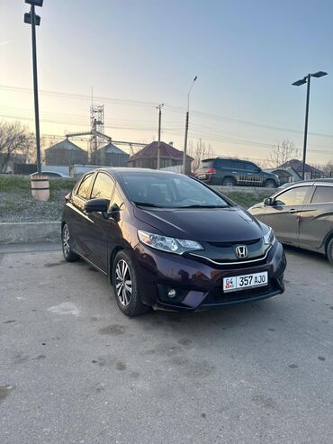 Honda: Honda Fit: 2016 г., 1.5 л, Вариатор, Бензин, Хэтчбэк