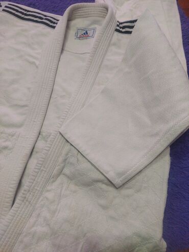 İdman formaları: Tep teze qalib Cemi 5 ders geyilib.Bahalilardandir.Qalin material.Ve — 2