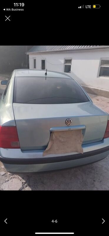 фольксваген beetle: Volkswagen Passat: 1999 г., 1.6 л, Механика, Бензин, Седан